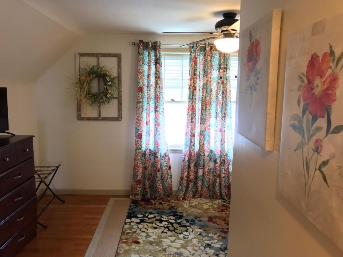 The Little Italy Of Niagara Falls Bed & Breakfast מראה חיצוני תמונה